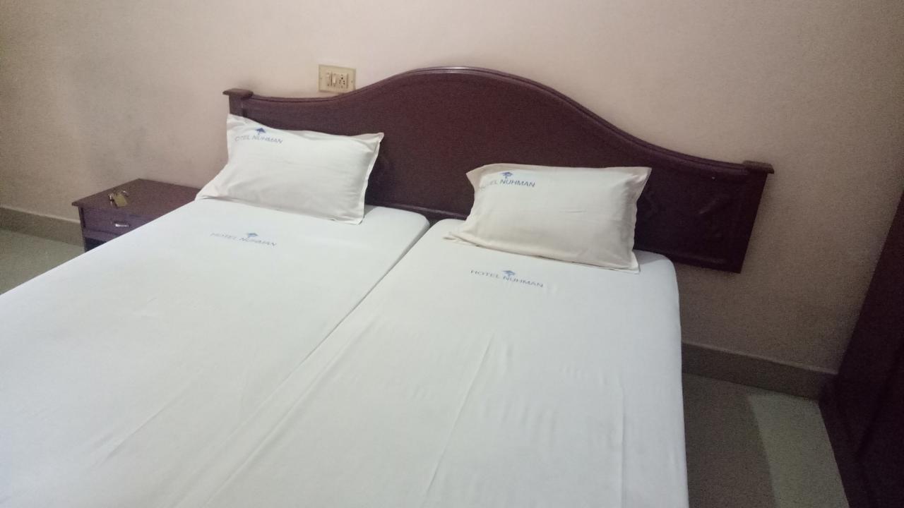 Hotel Nuhman Kondotty Екстериор снимка